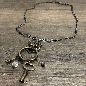 Antique Lion with Keychain Pendant Necklace